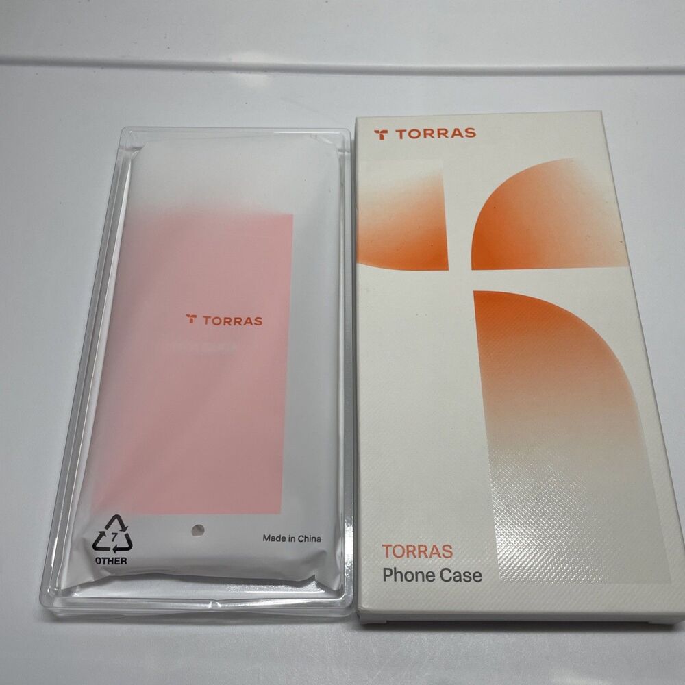 TORRAS Clear Magnetic Case iPhone 17 Pro Max MagSafe Anti-Yellowing